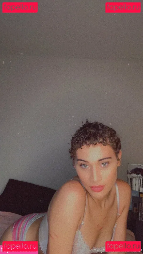 nevenevnev Onlyfans Photo Gallery 