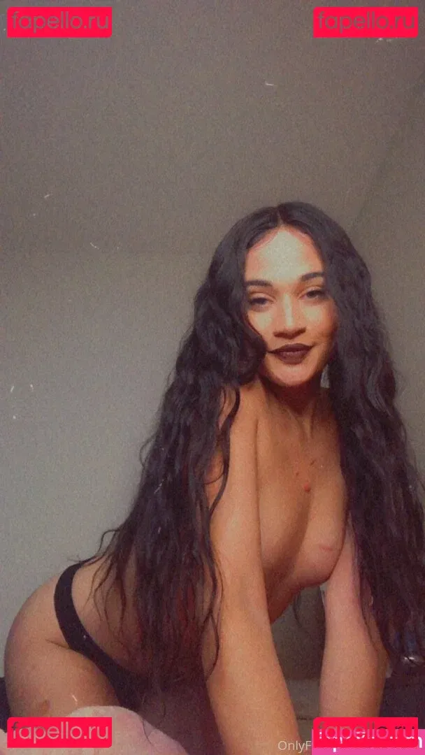 nevenevnev Onlyfans Photo Gallery 