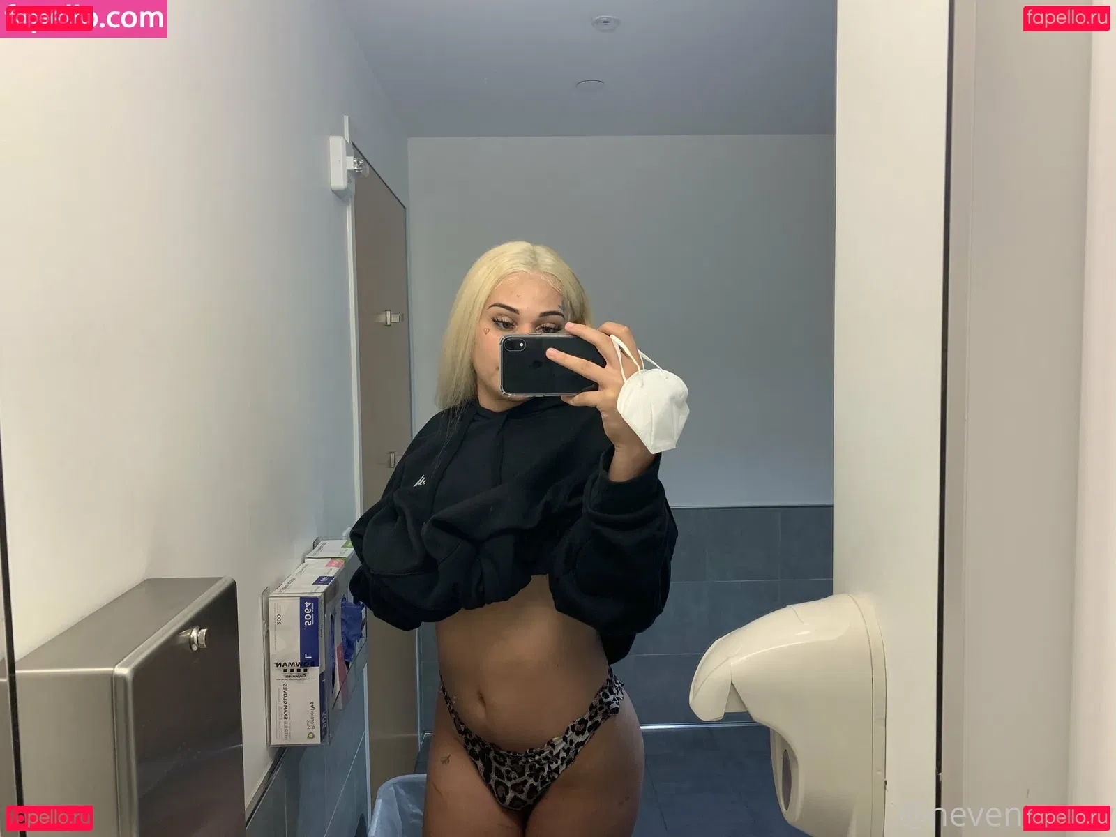 nevenevnev Onlyfans Photo Gallery 