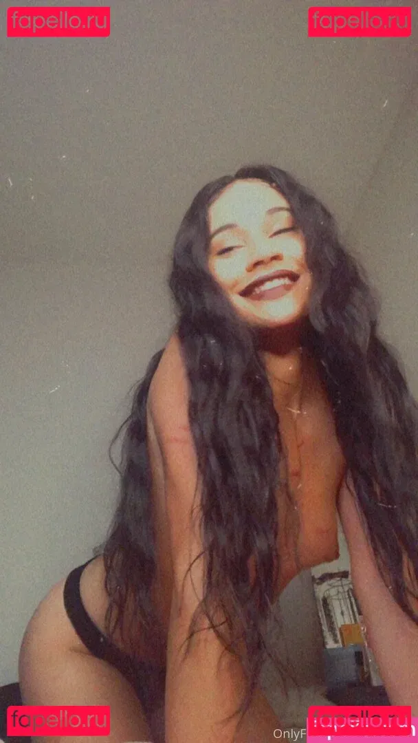 nevenevnev Onlyfans Photo Gallery 