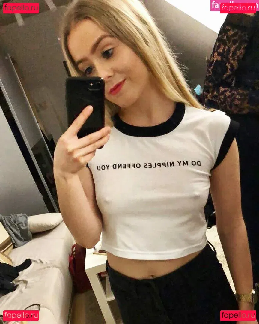 ms.nadleli Onlyfans Photo Gallery 