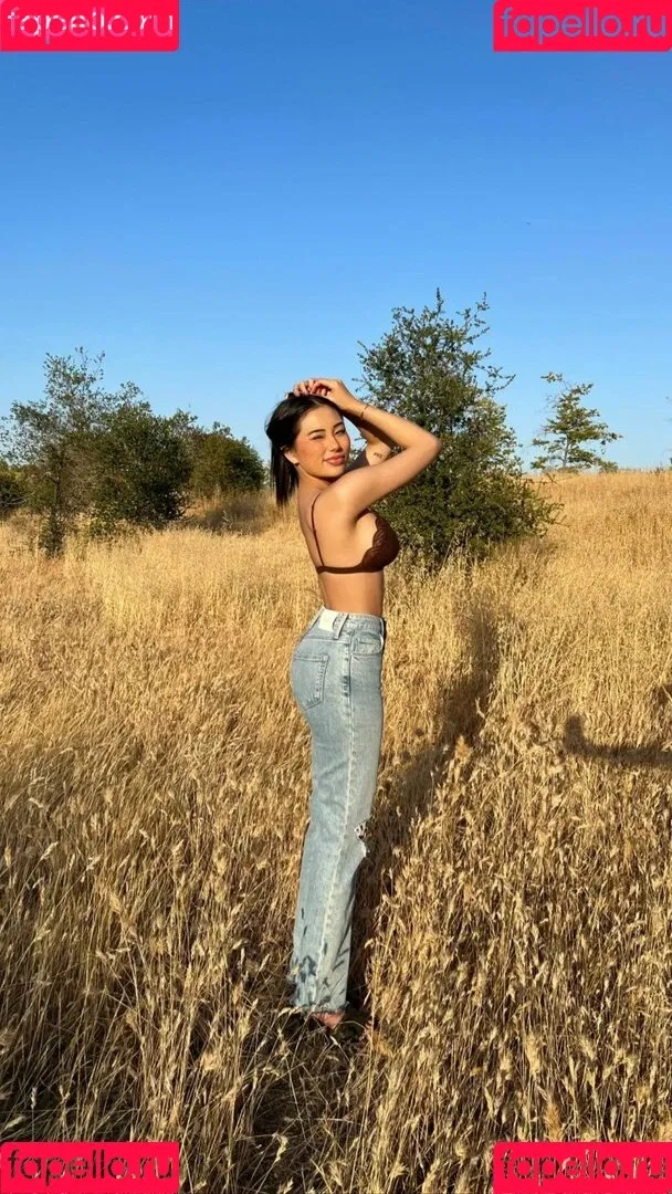 Ellerie Marie Onlyfans Photo Gallery 