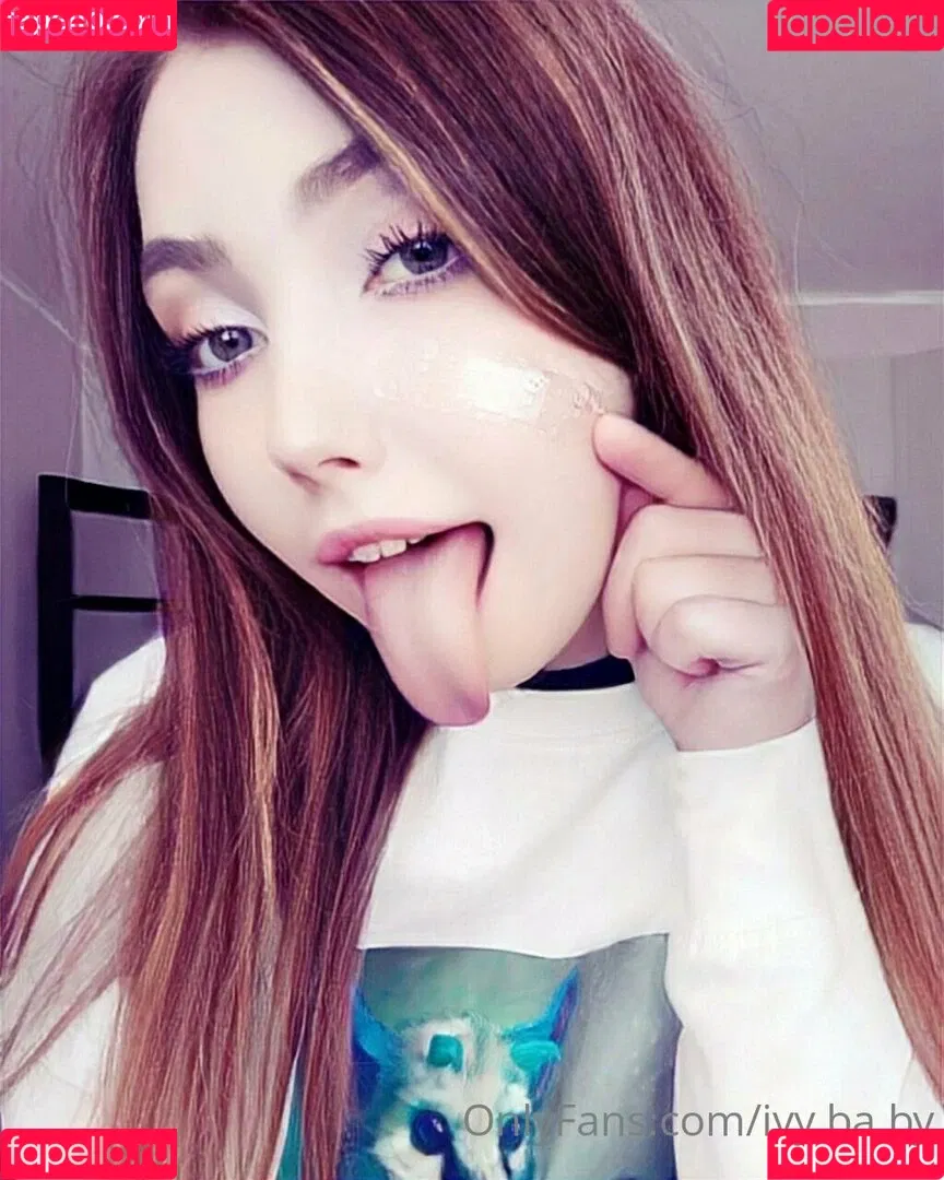 ivy.ba.by Onlyfans Photo Gallery 