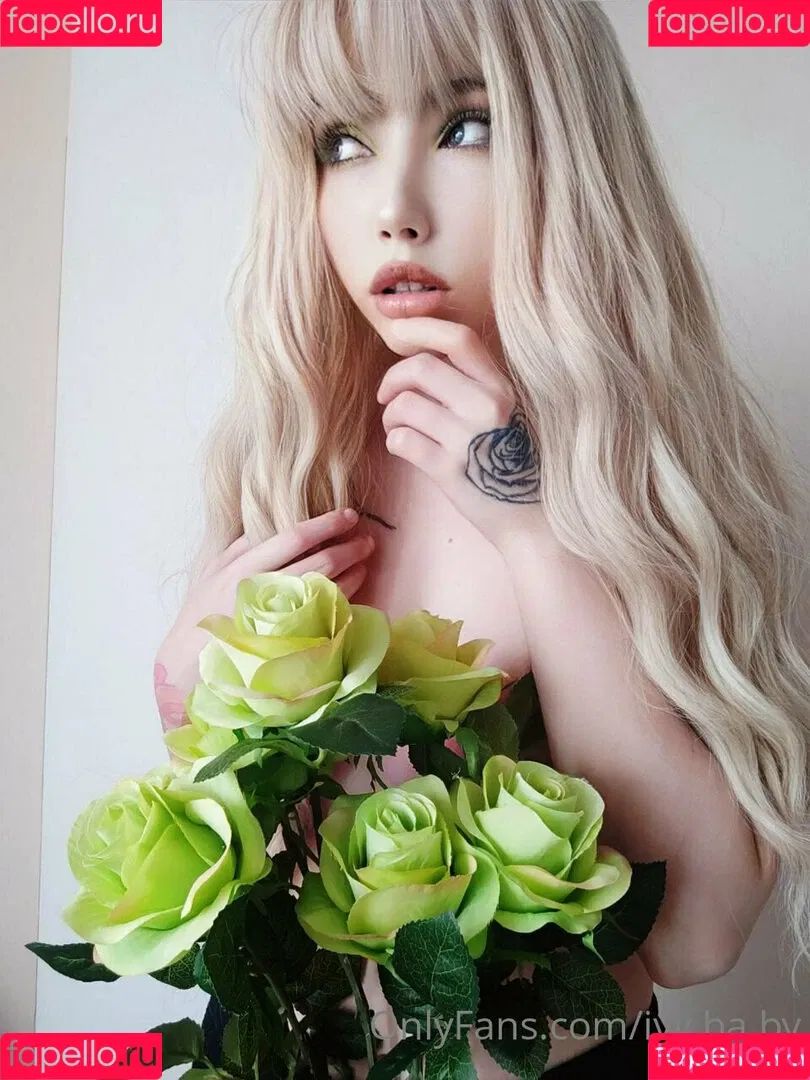 ivy.ba.by Onlyfans Photo Gallery 
