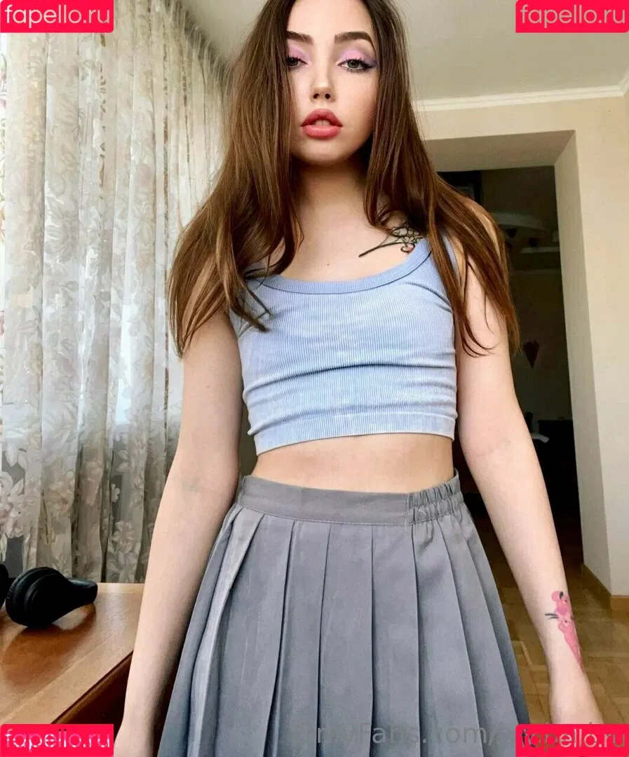ivy.ba.by Onlyfans Photo Gallery 