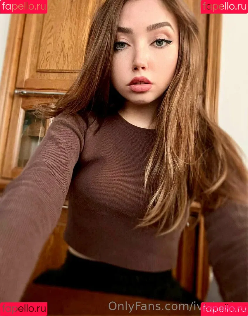 ivy.ba.by Onlyfans Photo Gallery 