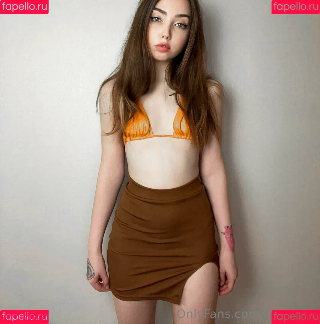 ivy.ba.by Onlyfans Photo Gallery 