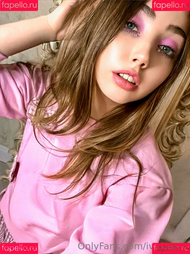 ivy.ba.by Onlyfans Photo Gallery 
