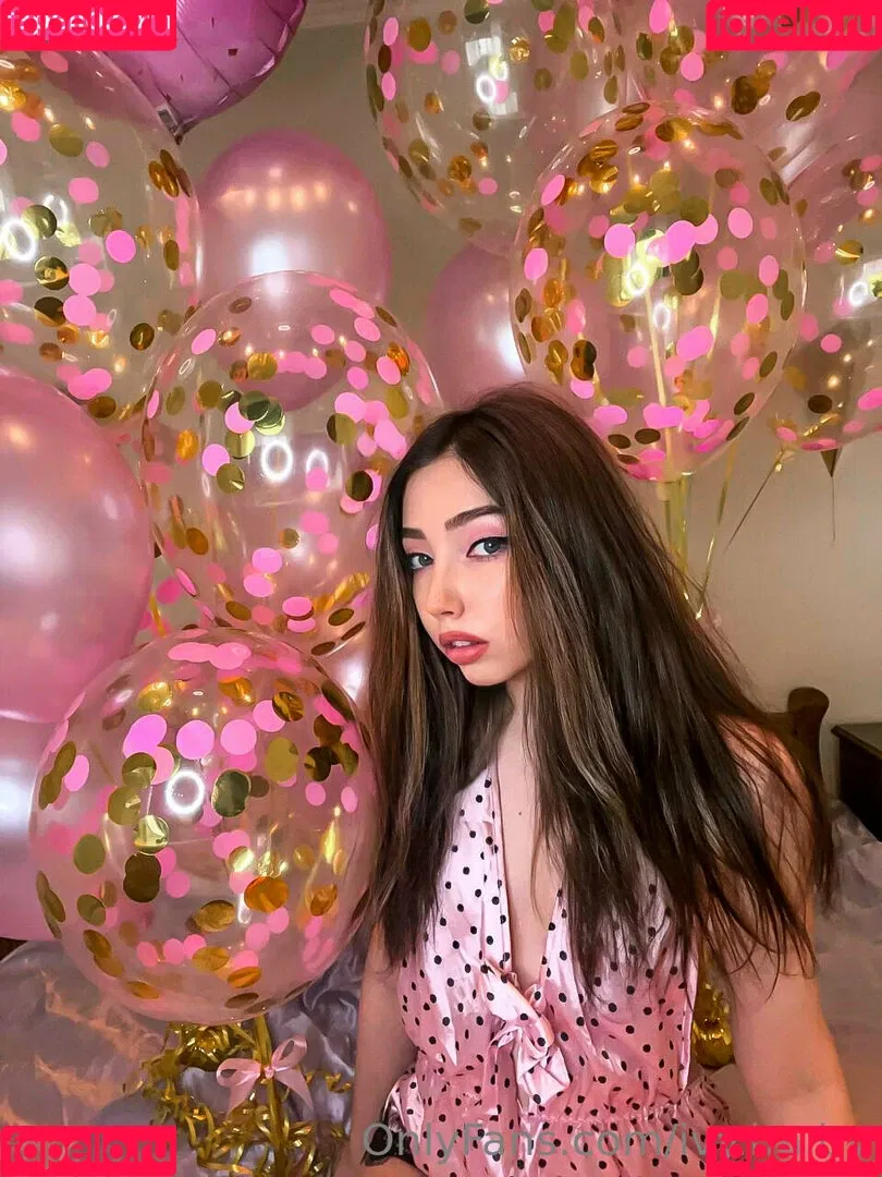 ivy.ba.by Onlyfans Photo Gallery 