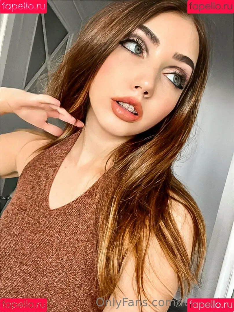 ivy.ba.by Onlyfans Photo Gallery 