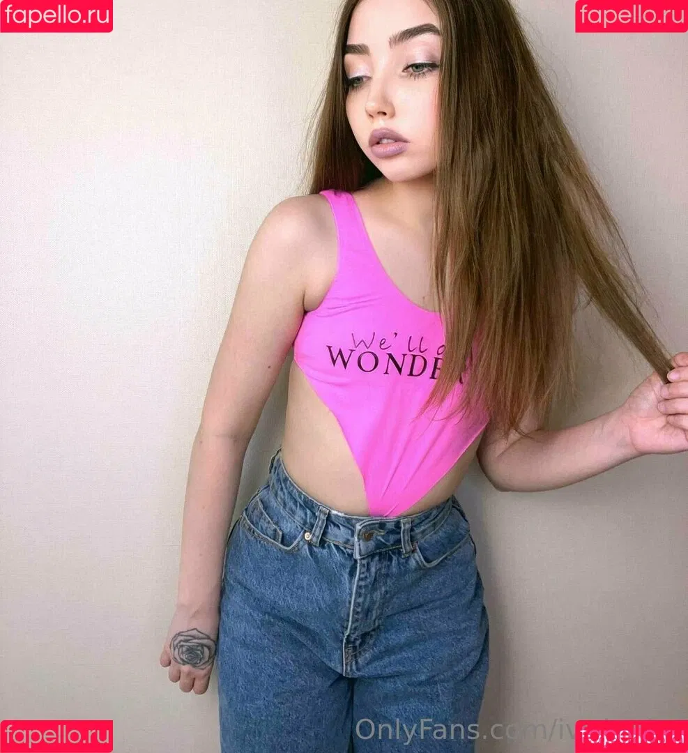 ivy.ba.by Onlyfans Photo Gallery 
