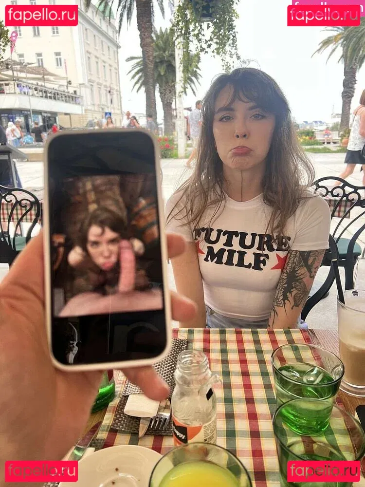 ivy.ba.by Onlyfans Photo Gallery 