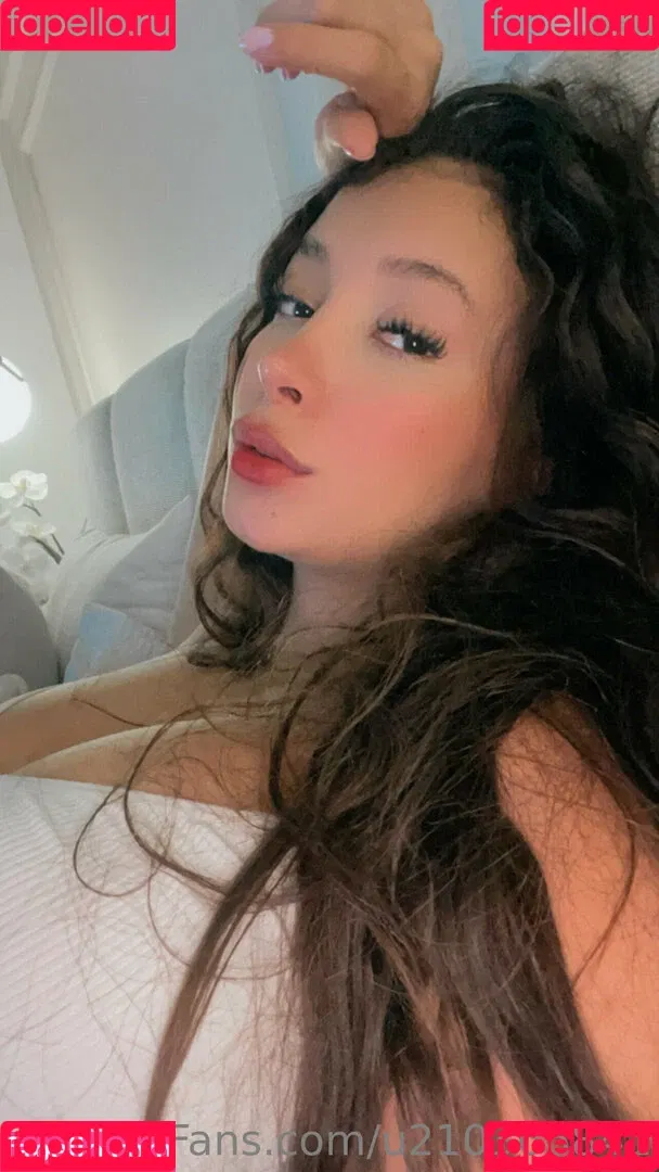 wetdreamycurls Onlyfans Photo Gallery 
