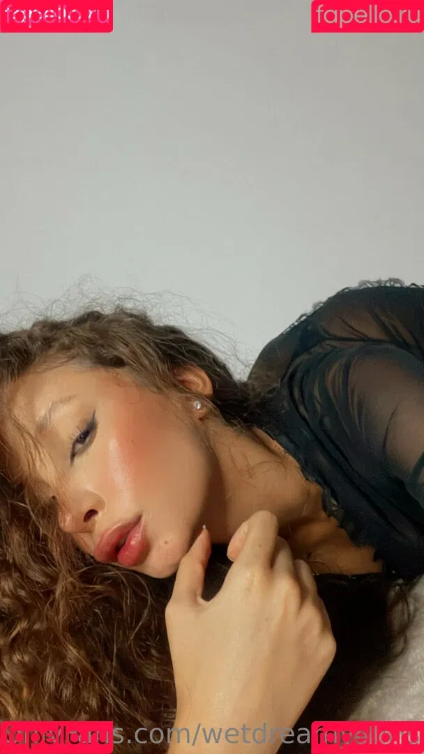 wetdreamycurls Onlyfans Photo Gallery 