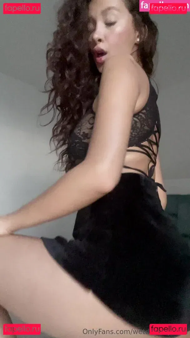 wetdreamycurls Onlyfans Photo Gallery 