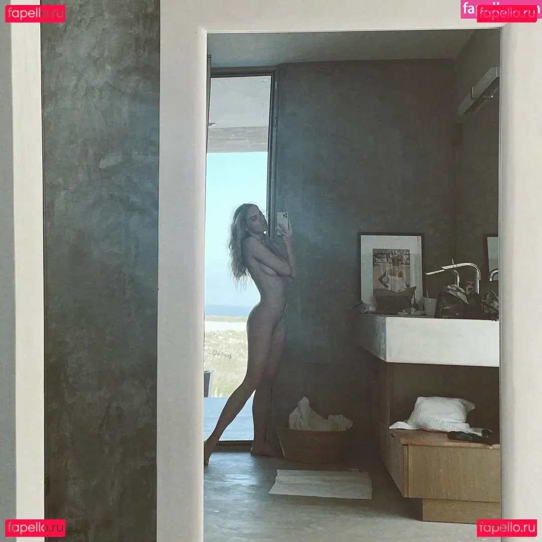 Kristy Garett Onlyfans Photo Gallery 