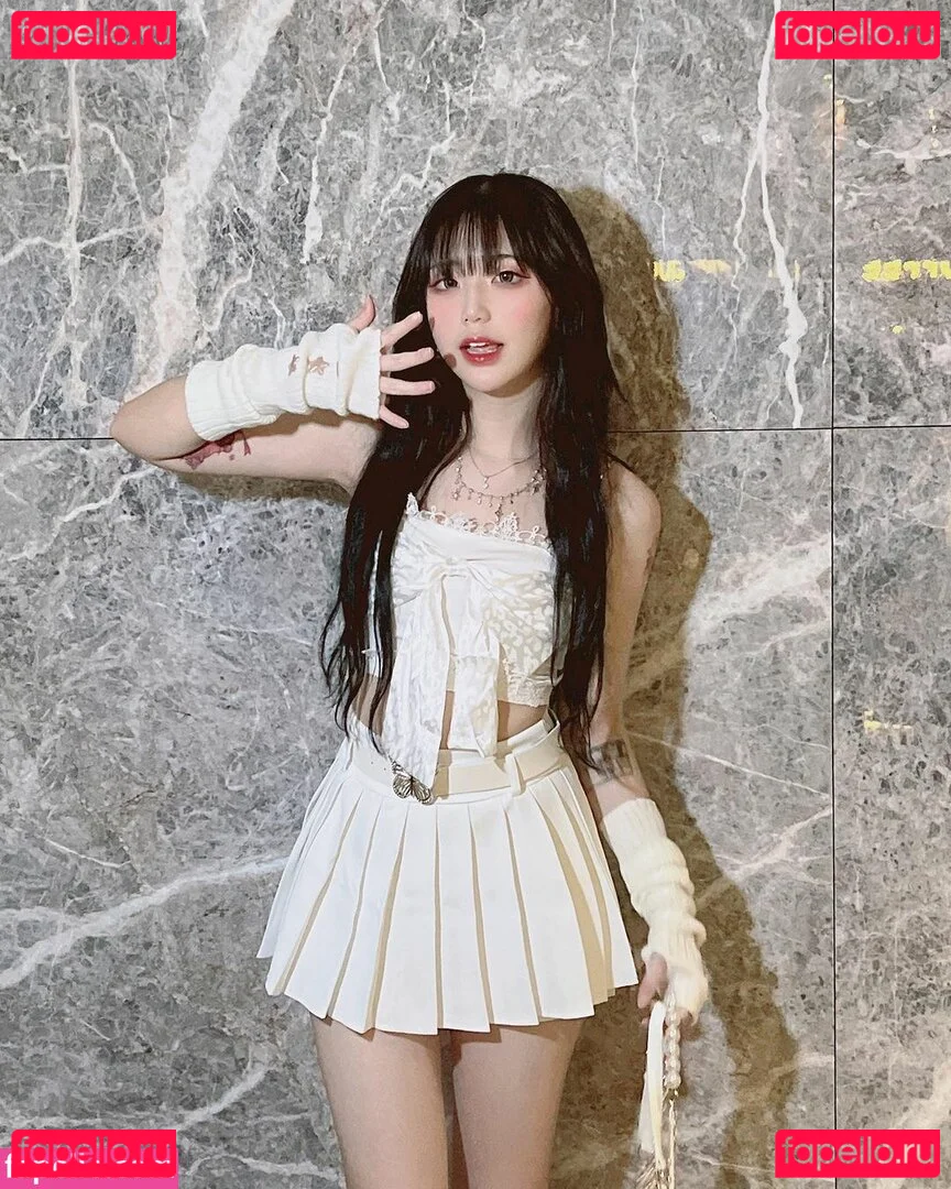 Akaei Ray Onlyfans Photo Gallery 