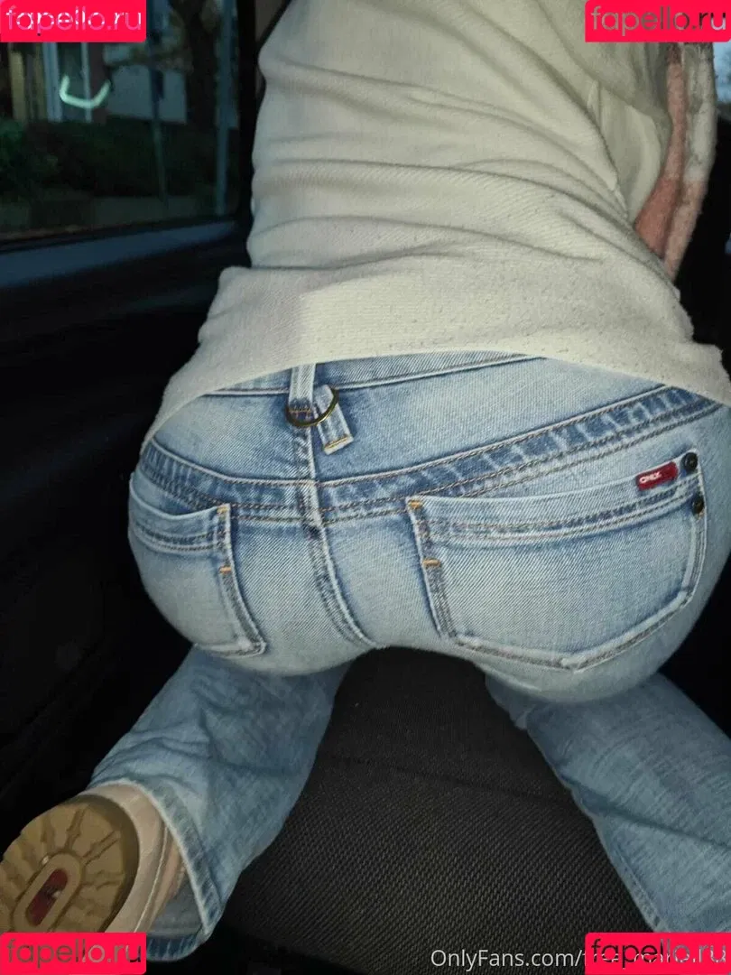 mariell_69x Onlyfans Photo Gallery 