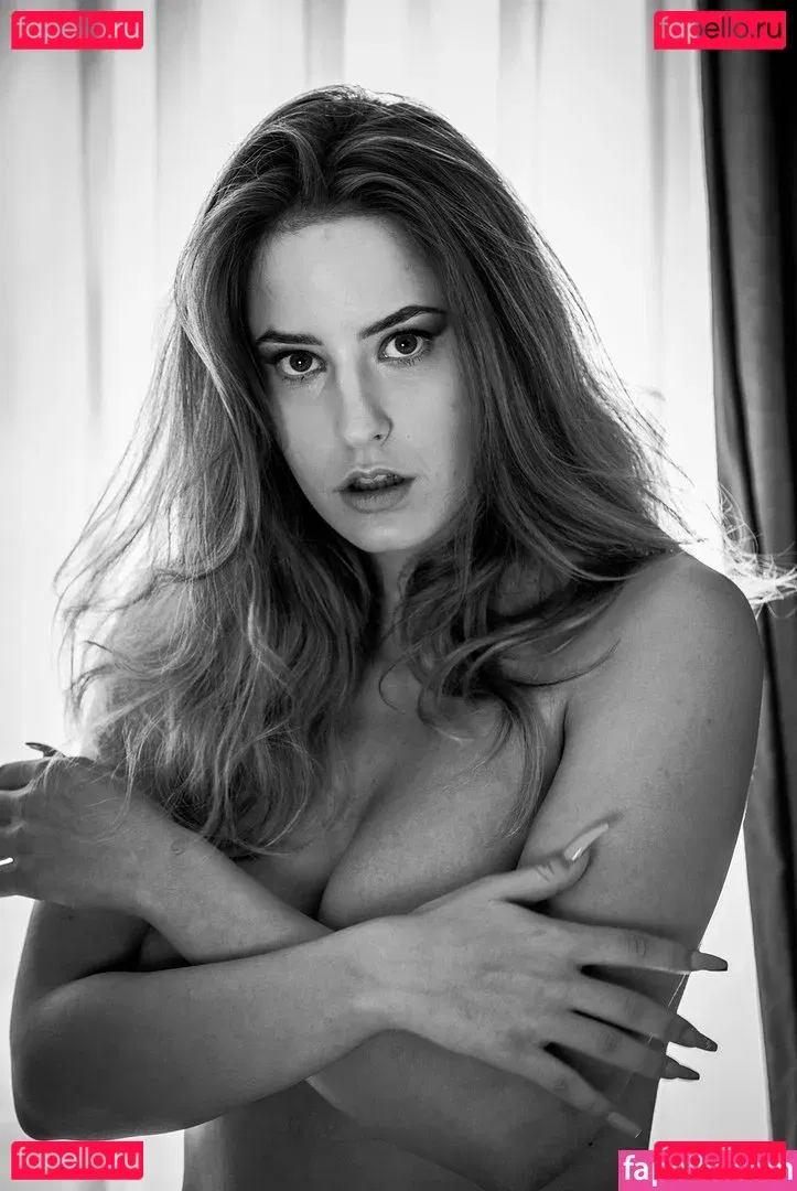 mariell_69x Onlyfans Photo Gallery 