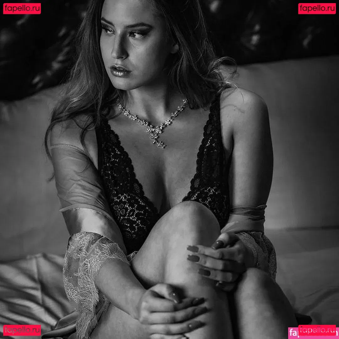 mariell_69x Onlyfans Photo Gallery 