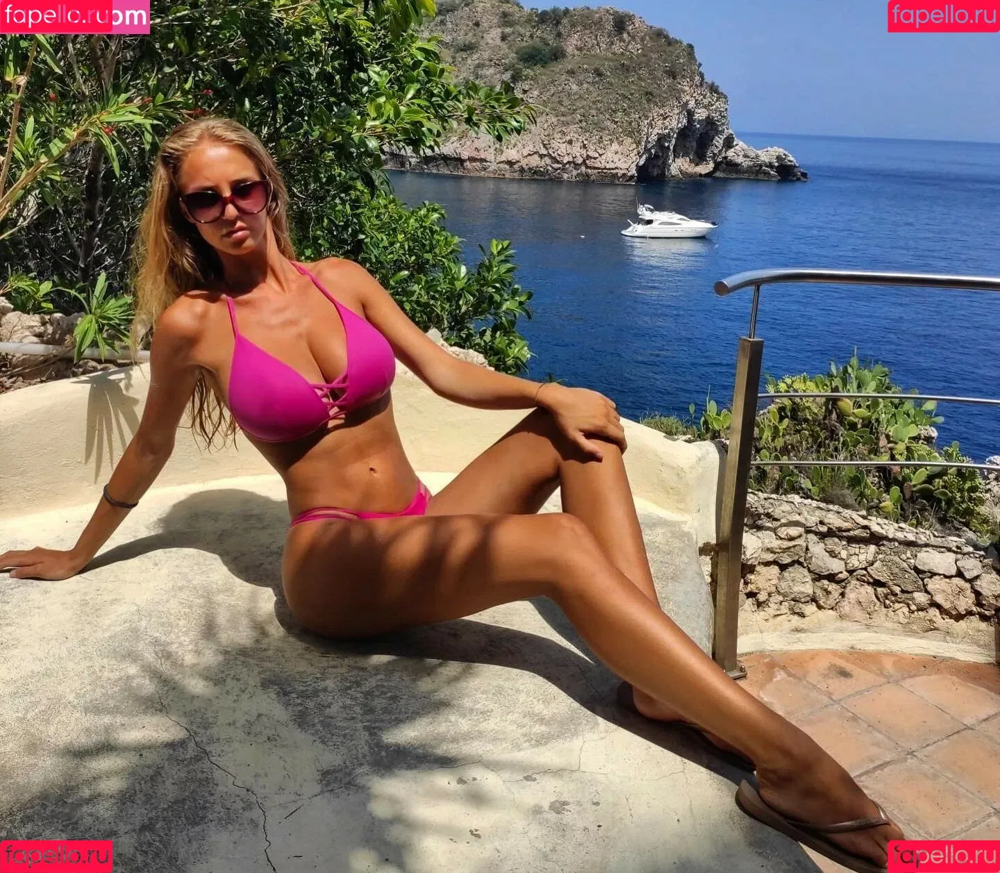 Meria Arreghini Onlyfans Photo Gallery 