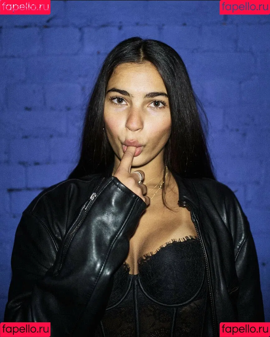 Tina Tonkin Onlyfans Photo Gallery 