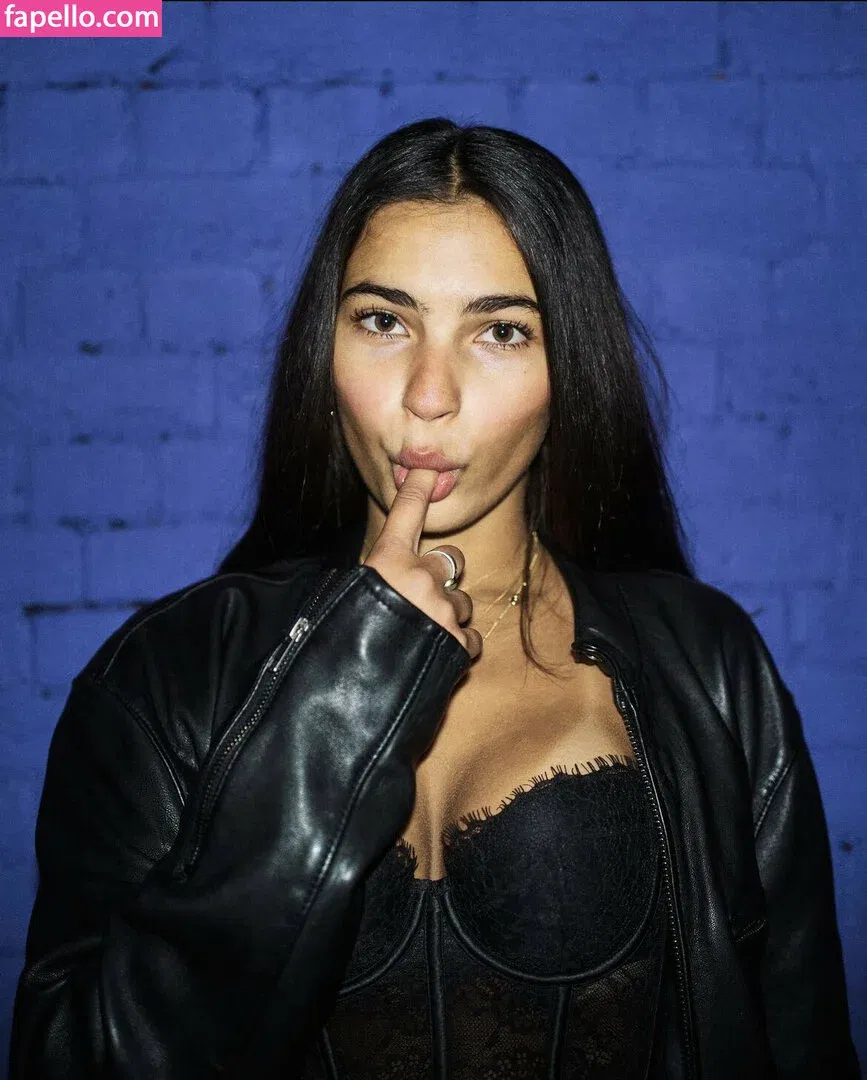 Tina Tonkin Onlyfans Photo Gallery 