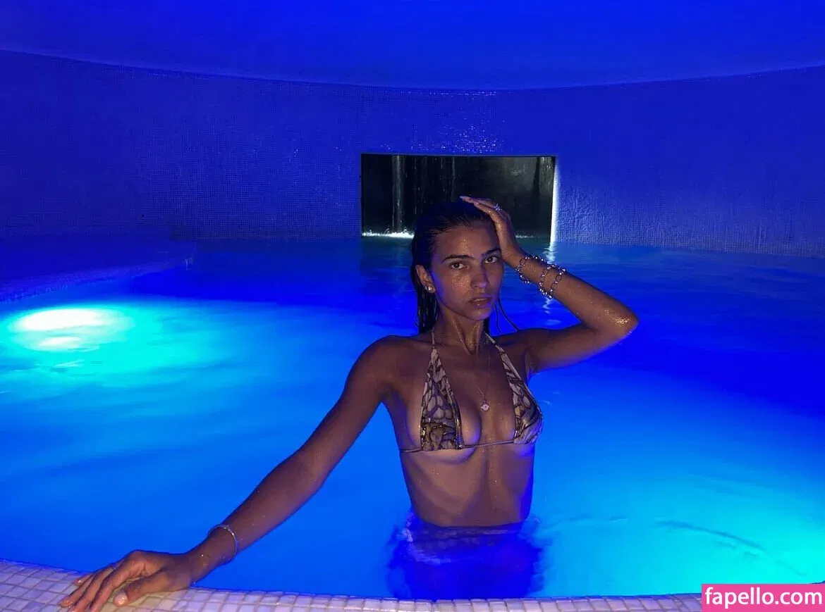 Tina Tonkin Onlyfans Photo Gallery 