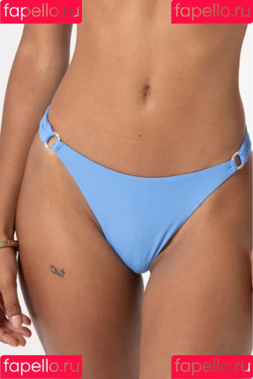 Tina Tonkin Onlyfans Photo Gallery 