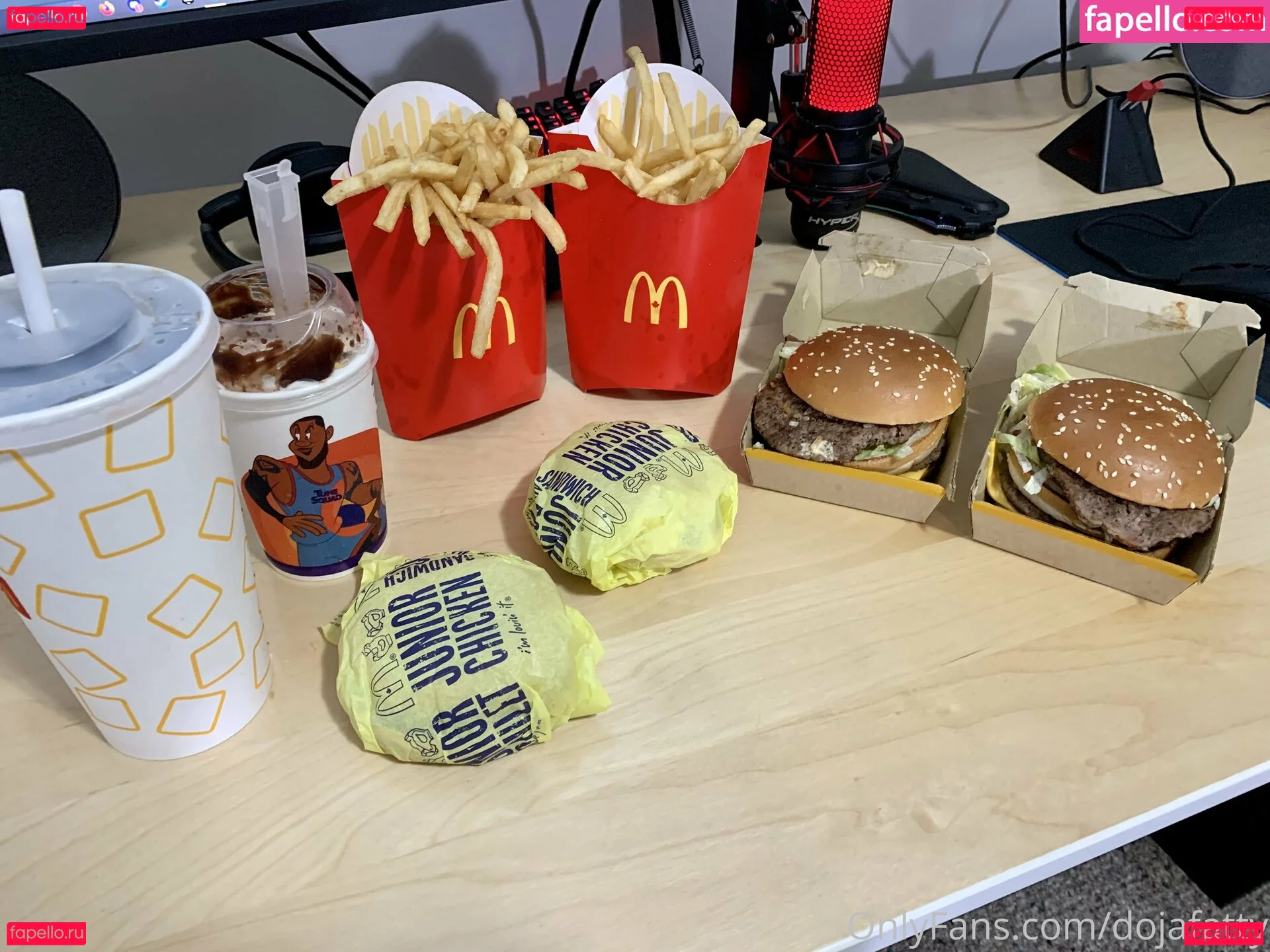 fattereveryautumnfree Onlyfans Photo Gallery 