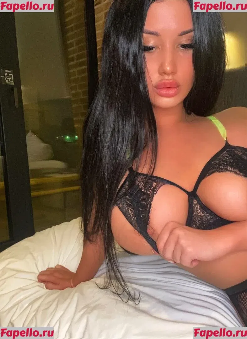 oh_katte Onlyfans Photo Gallery 