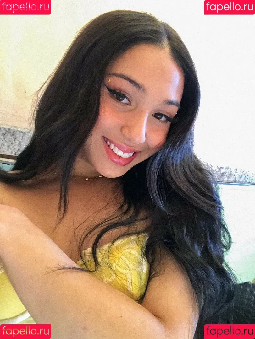 Luana Moraes Onlyfans Photo Gallery 