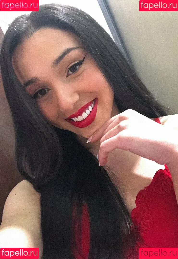 Luana Moraes Onlyfans Photo Gallery 