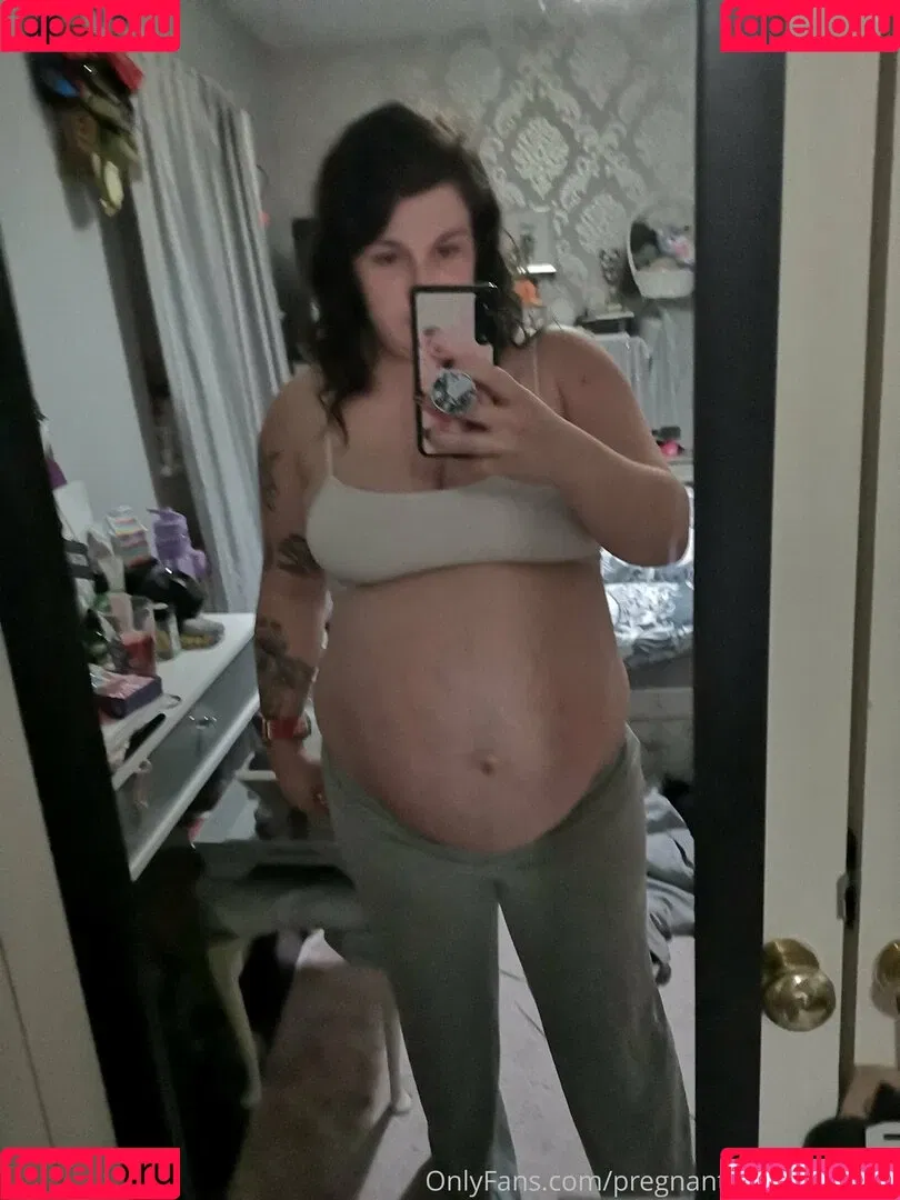 pregnantgothmama Onlyfans Photo Gallery 