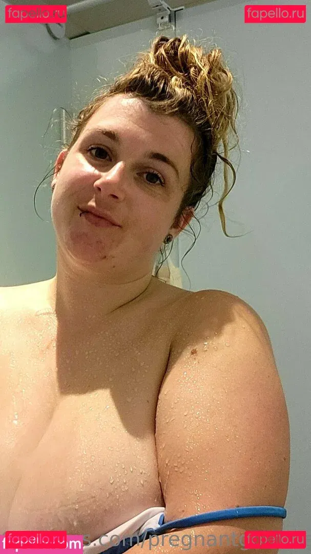 pregnantgothmama Onlyfans Photo Gallery 