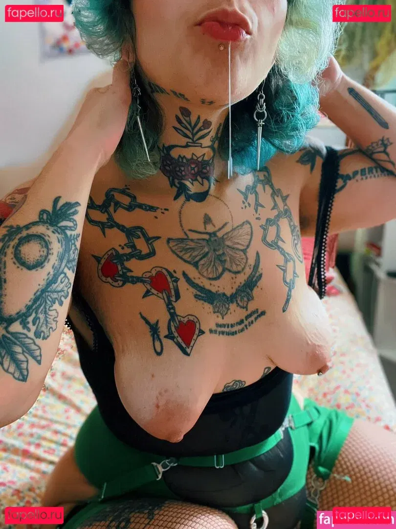 Querosie Querosie Onlyfans Photo Gallery 