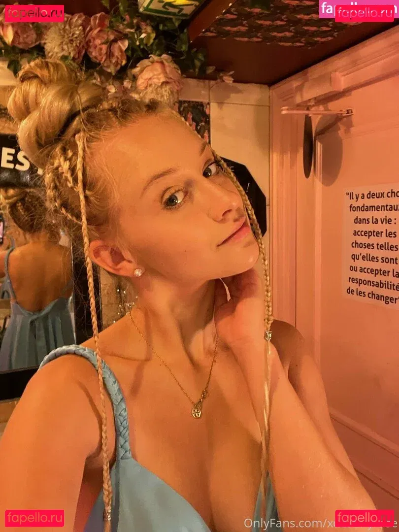 Kitty Nguyen Onlyfans Photo Gallery 