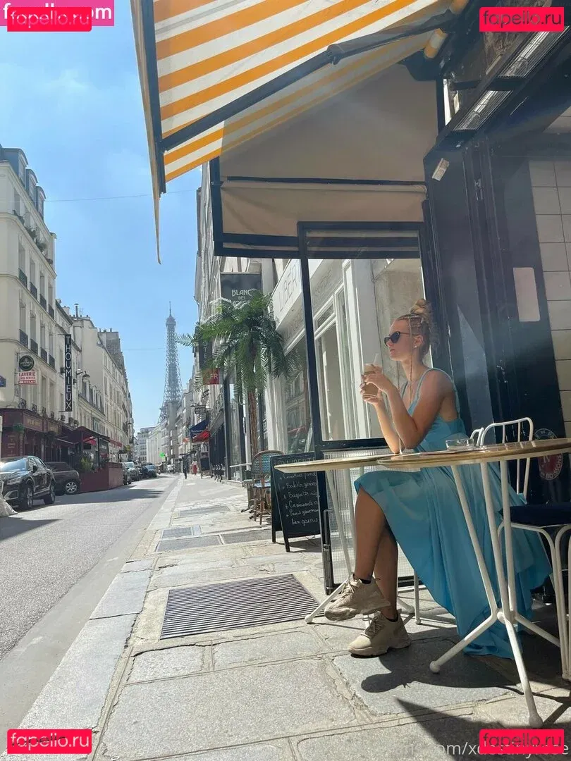 Kitty Nguyen Onlyfans Photo Gallery 