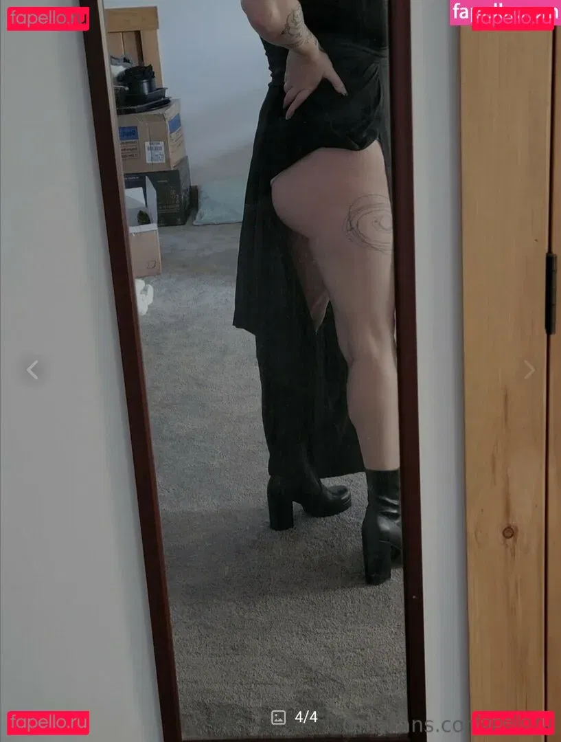 Carmii Onlyfans Photo Gallery 