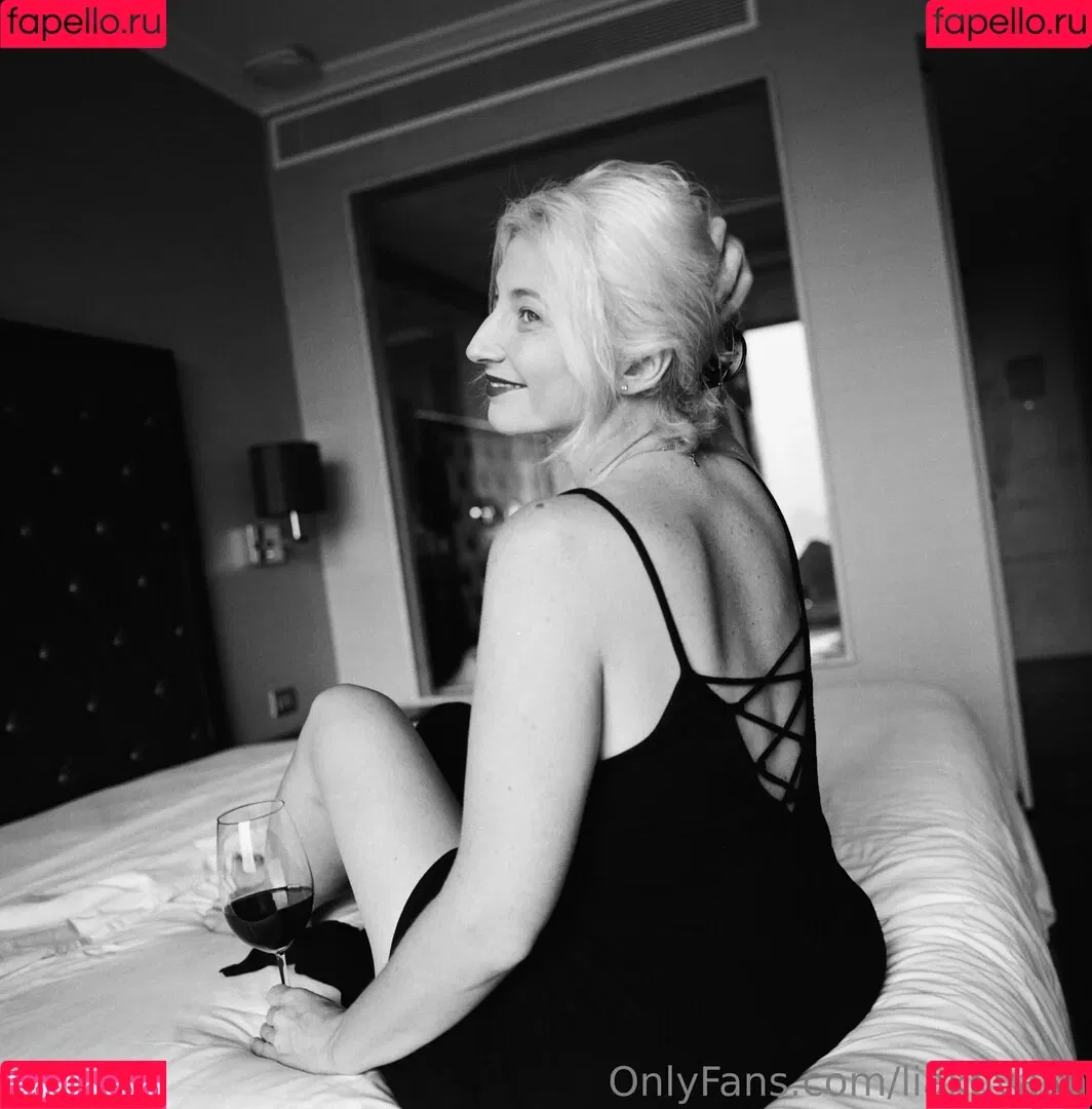 liakovach Onlyfans Photo Gallery 