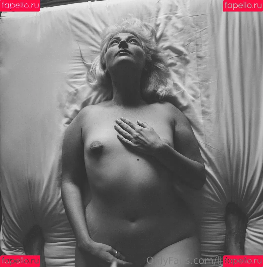 liakovach Onlyfans Photo Gallery 