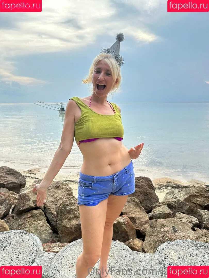 liakovach Onlyfans Photo Gallery 