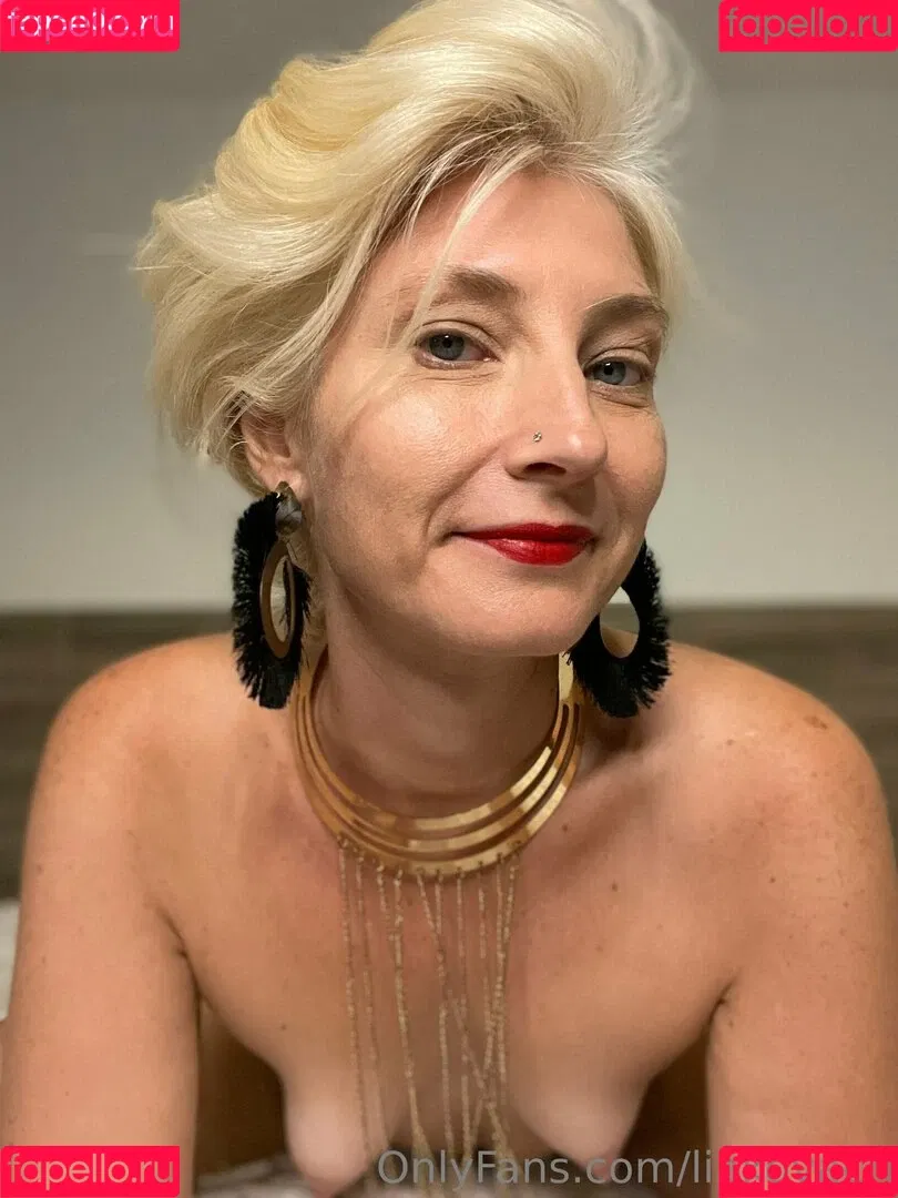 liakovach Onlyfans Photo Gallery 