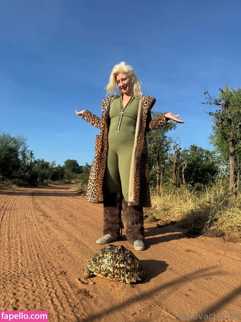 liakovach Onlyfans Photo Gallery 