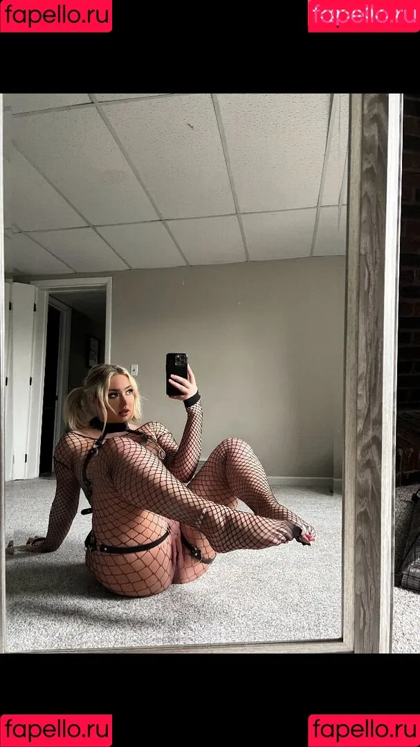 Emmarenedwier Onlyfans Photo Gallery 