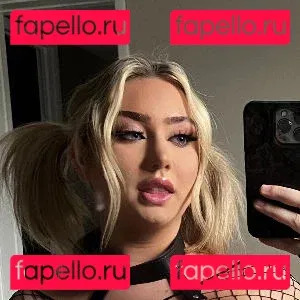 Emmarenedwier Onlyfans Photo Gallery 