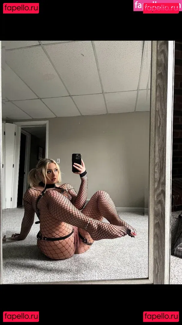 Emmarenedwier Onlyfans Photo Gallery 