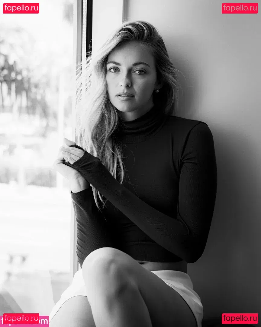 Whitney Thornqvist Onlyfans Photo Gallery 