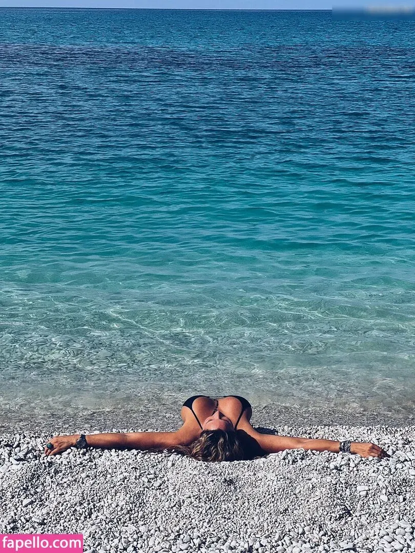 Veronica Silesto Onlyfans Photo Gallery 