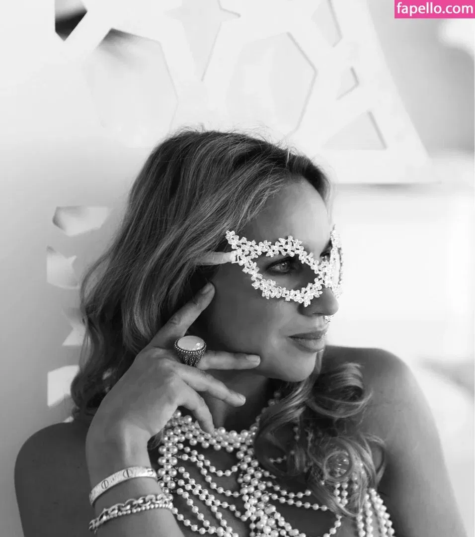 Veronica Silesto Onlyfans Photo Gallery 